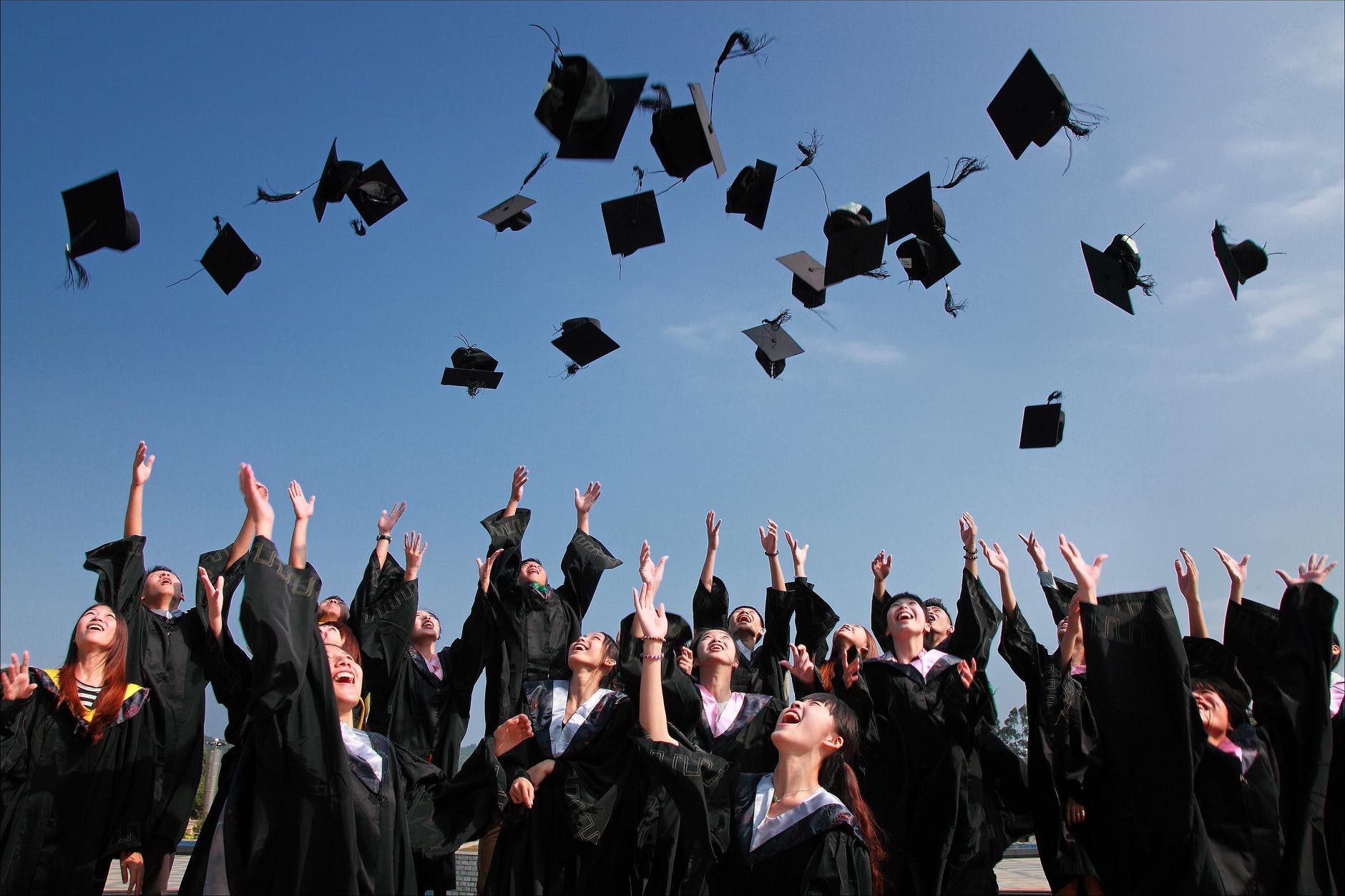 To Reduce And Avoid Debt As A Student