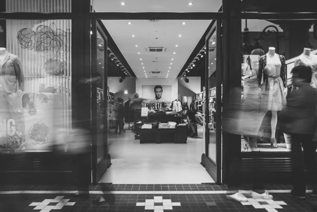 how to improve ecommerce store