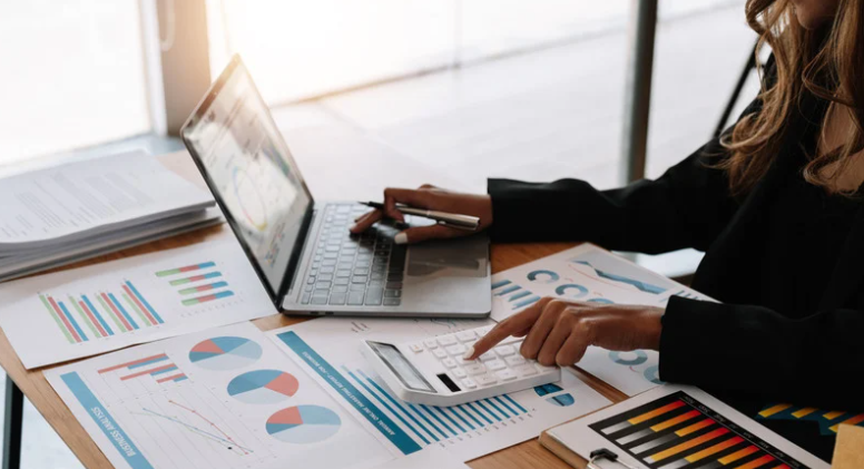8 Areas Where Your Business Can Save Money By Comparing Costs