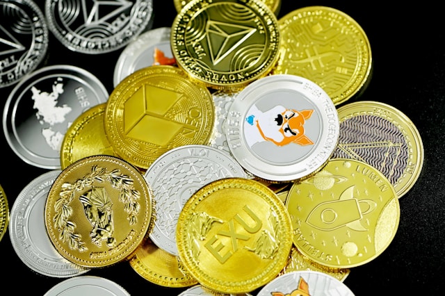 popular-altcoins-a-deep-dive