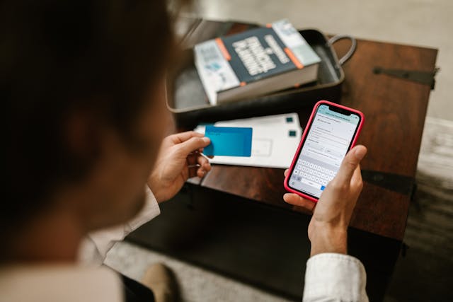 flow-Payments-capabilities-in-handling-split-payments-and-automated-payouts.
