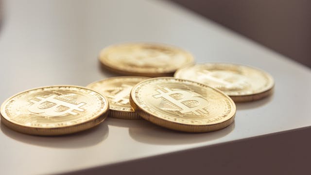 bitcoins-impact-on-traditional-financial-markets.