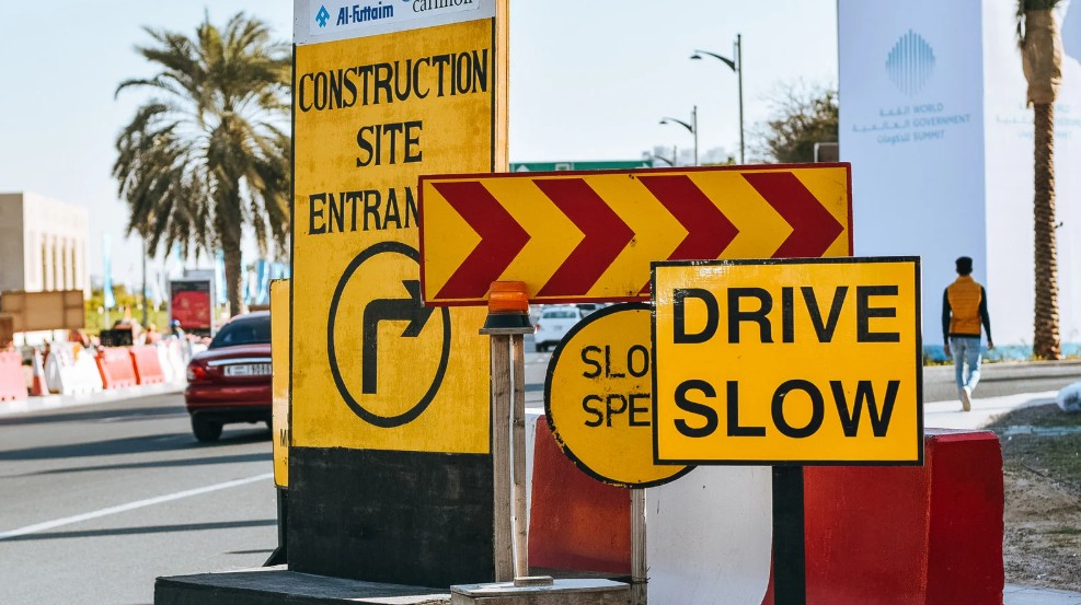 considerations when installing temporary barriers for roadworks